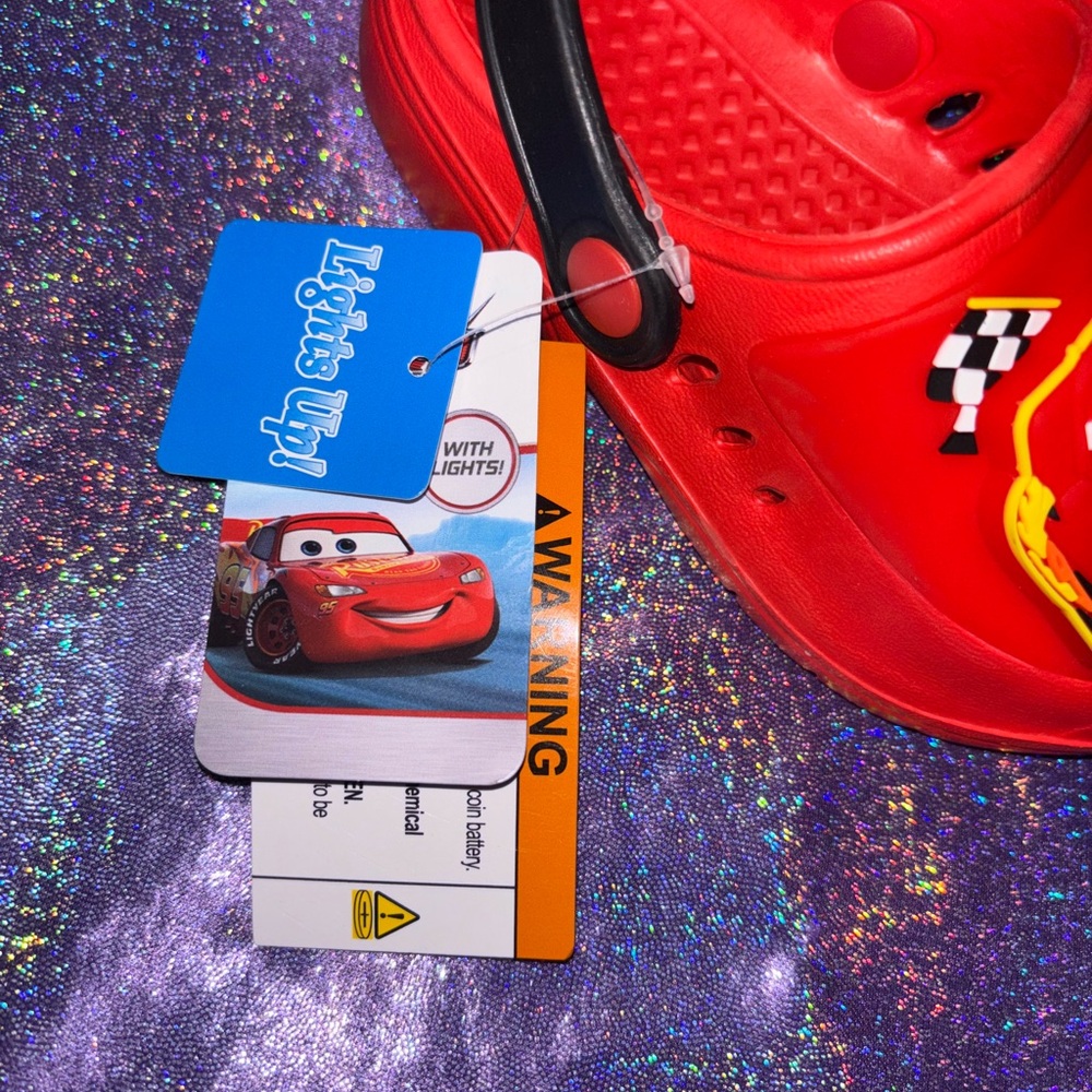 Lightning McQueen Light Up Shoes - Picture 2 of 7